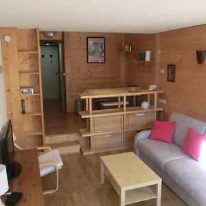 https://appartement-front-de-neige-accs-direct-aux-pistes.fr-provencehotel.com